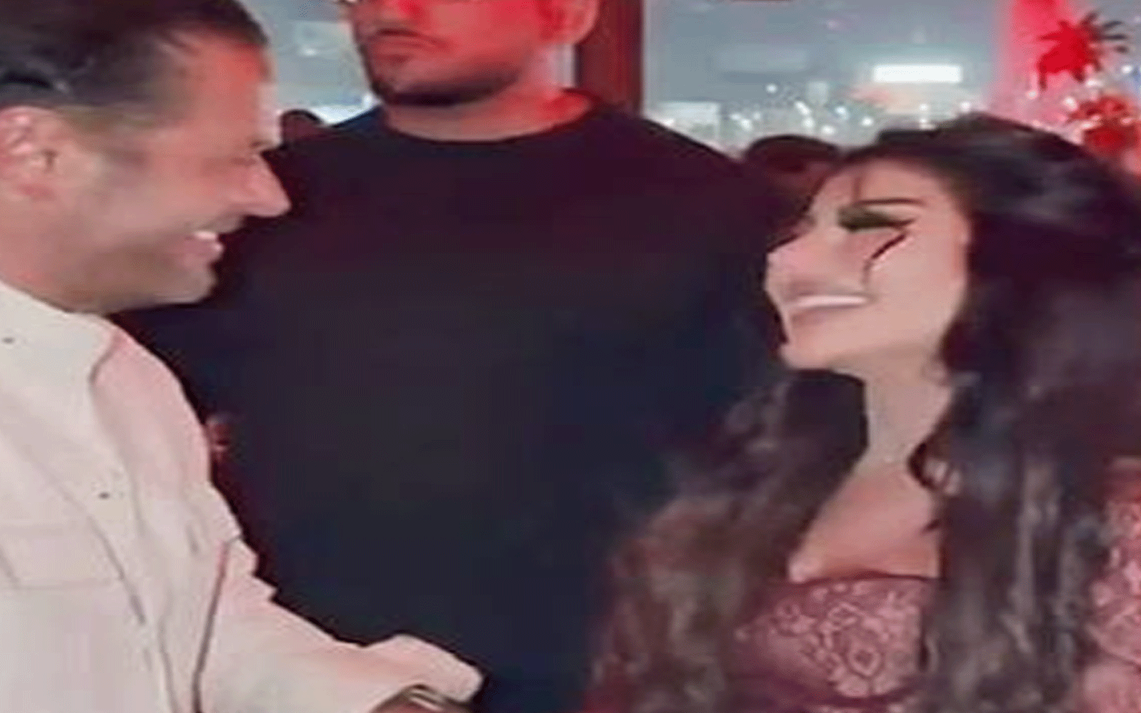 رقص حليمة بولند مع راغب علامة